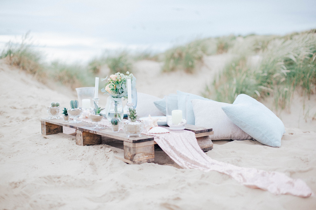  Beach Shoot. Camber Sands.Styled  Tablescape by The White Emporium. Peach and Blue Tones.